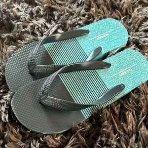 Old Navy Aqua and Navy Flip Flops - 7